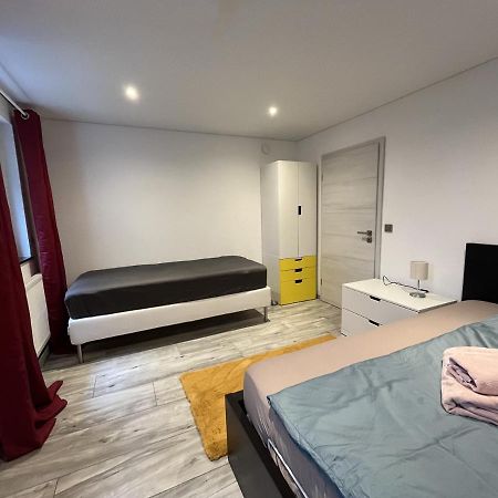 90 M2 Appartment With 2 Bedrooms, Terrace And Garden Bad Friedrichshall Exterior foto